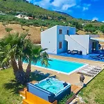 Villa Ananda