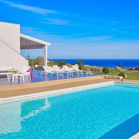 Ananda Villa