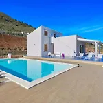 Ananda Scopello (Sicily)