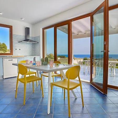 Ananda Villa *