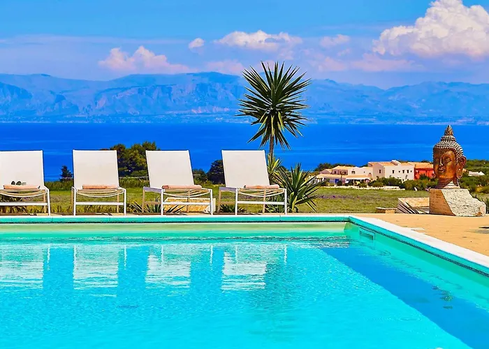 Ananda Scopello (Sicily)